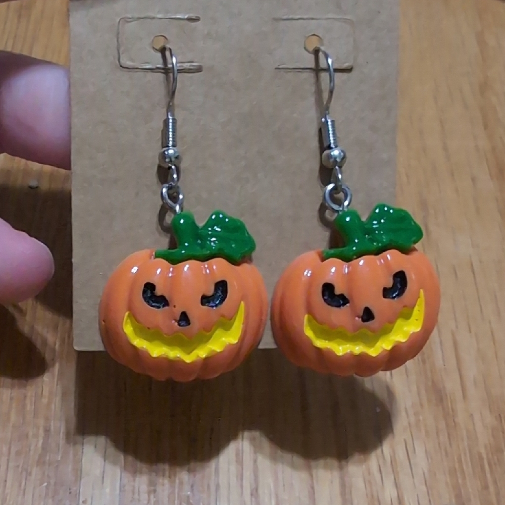 Pumpkin Halloween Earrings - Orange and Green